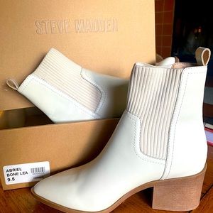 NWT Never worn Steve Madden Abriel Bone Leather Bootie